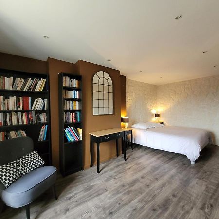 Les Bords De Loire Appartement Veuves Buitenkant foto