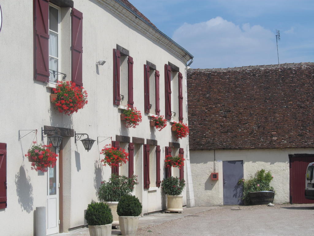 Les Bords De Loire Appartement Veuves Kamer foto